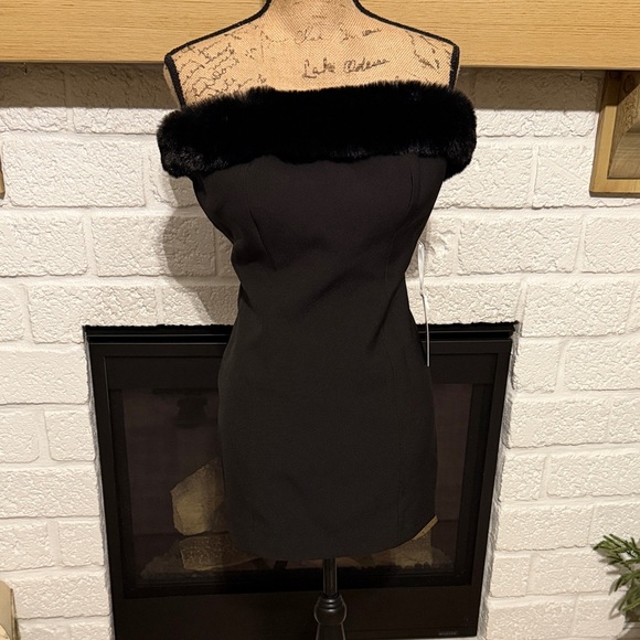 Ronny Kobo Collection Dresses & Skirts - Ronny Kobo Collection Black Strapless Dress with Fur Trim